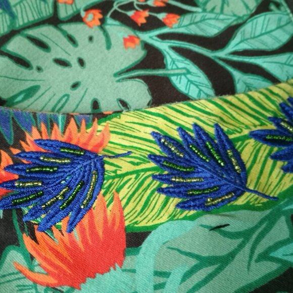 EUC: Go Softly Patio Sz XL Green Tropical Floral Embroidered House Dress Pockets - Picture 4 of 7